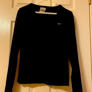 Nike long sleeve shirt size medium